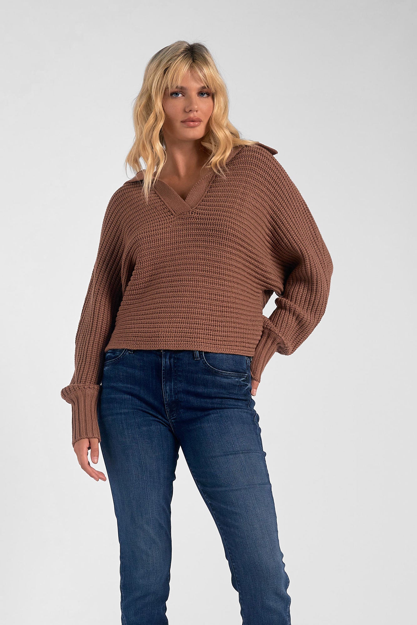 Chic Brown Collar Sweater